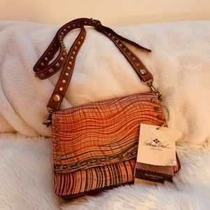 Patricia Nash Italian Leather crossbody bag